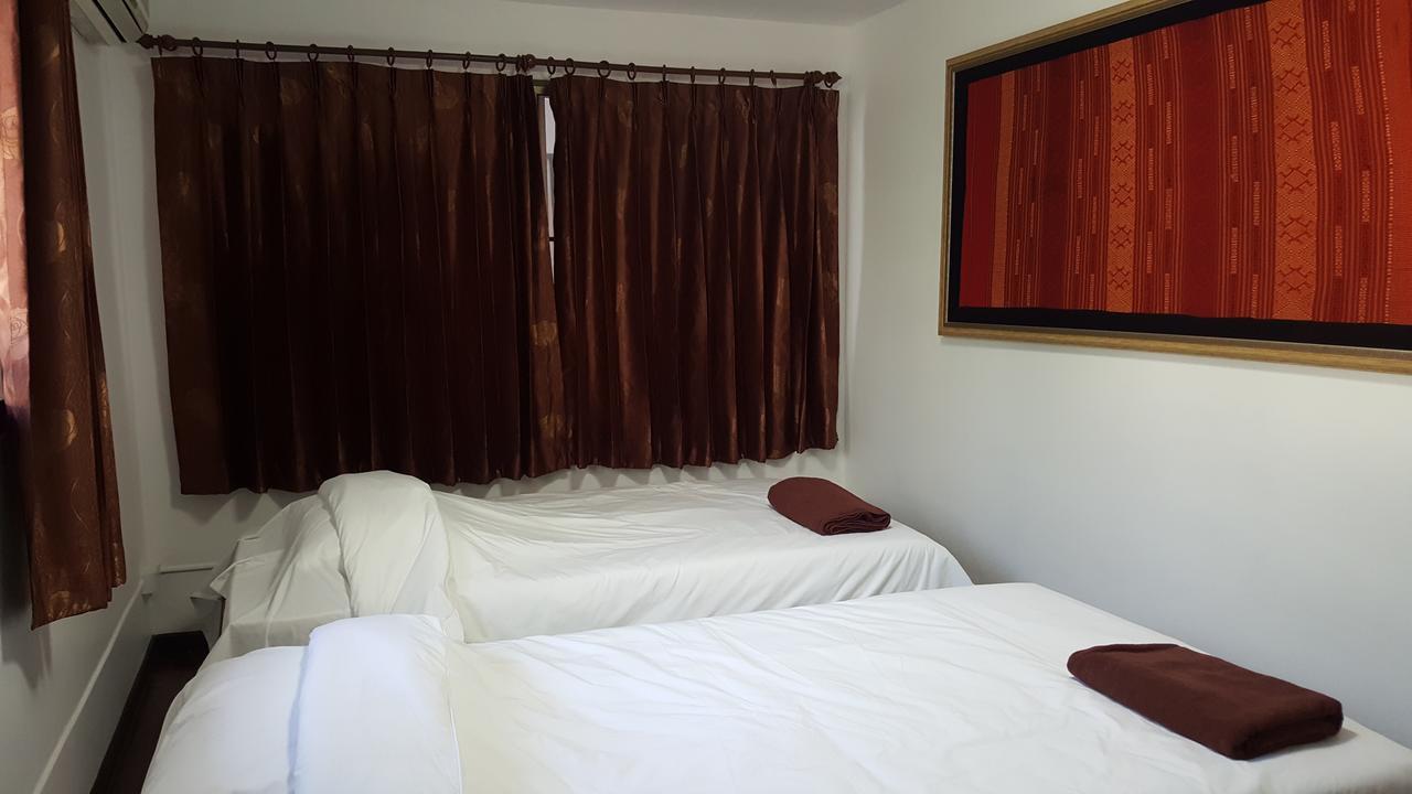 Aunt & Uncle'S House Bed & Breakfast Chiang Mai Bagian luar foto